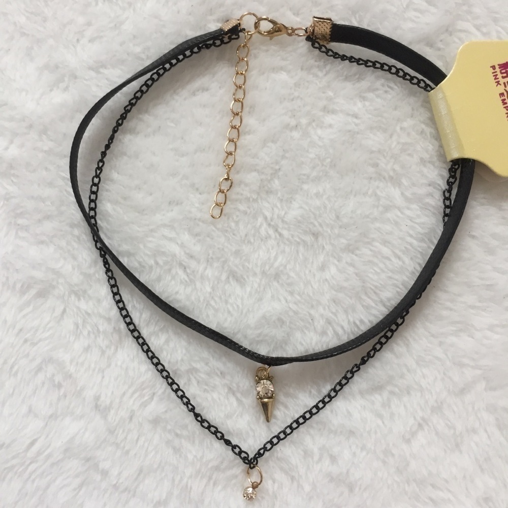 Faux diamond Pedant black choker necklace - Picture 2 of 6